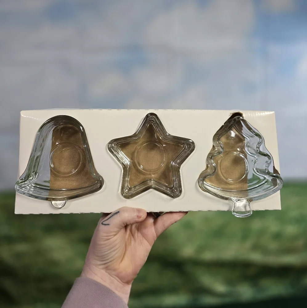 Holiday Time | Vintage 1990s Christmas Heavy Glass Tealight Candle Holder Set